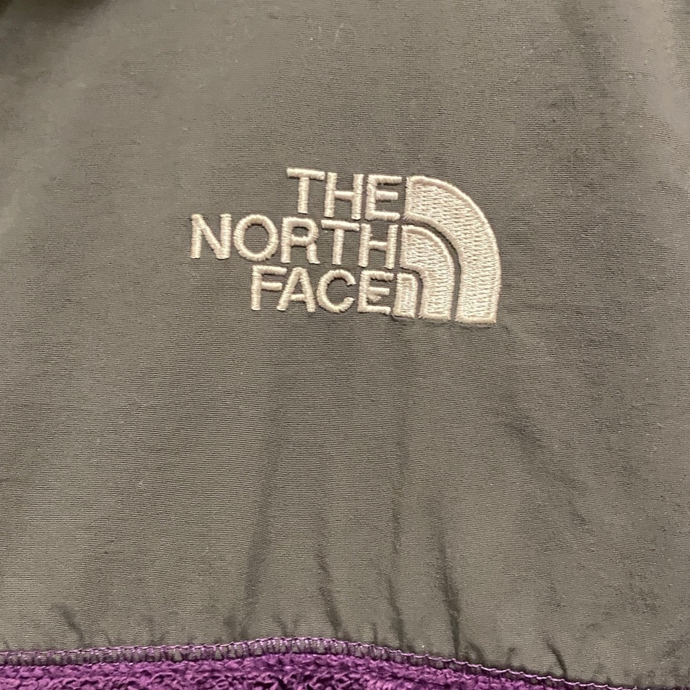 Girls The North Face Purple and Gray Fleece Jacket size large - Picture 3 of 12